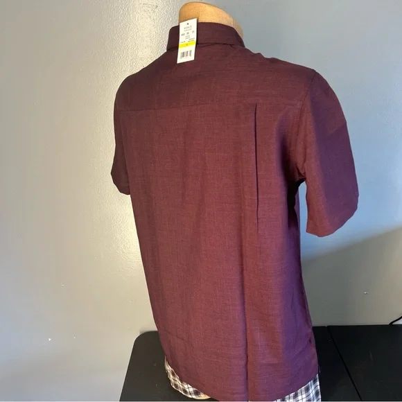 Haggar Cool 18 Tec Mens Medium Button Down Short Sleeve Wine/Burgundy NEW - Picture 7 of 11